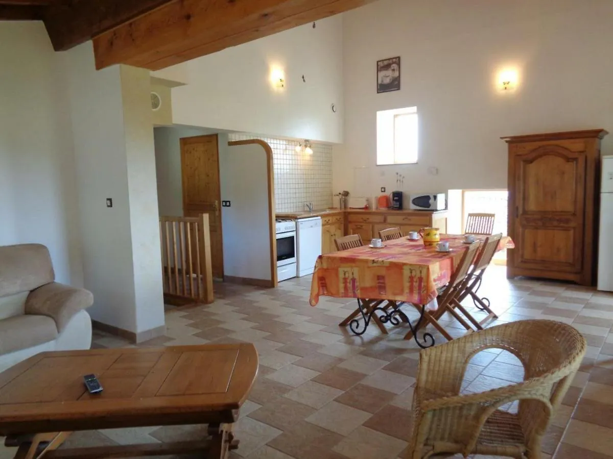 Gite Lumineux Avec Terrain Privatif Et Terrasse - Ideal Pour Activites De Plein Air ! - Fr-1-496-145 Chuyer Holiday home
