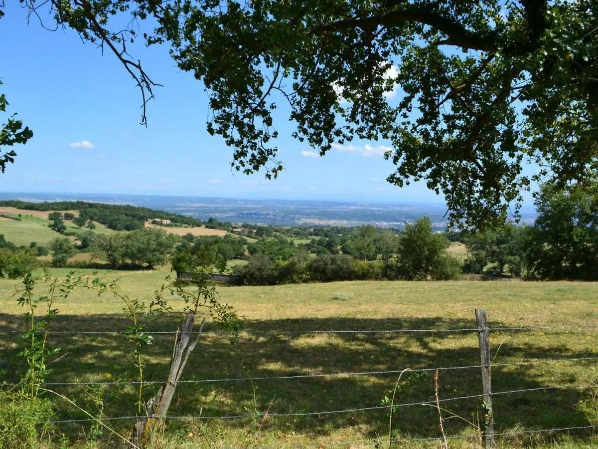 Holiday home Gite Lumineux Avec Terrain Privatif Et Terrasse - Ideal Pour Activites De Plein Air ! - Fr-1-496-145 Chuyer